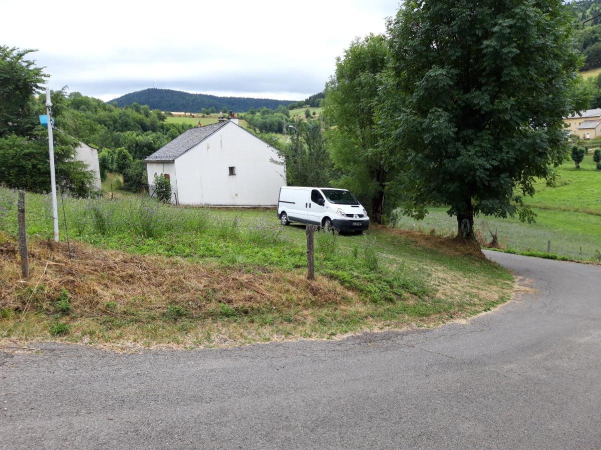 Gite Au Pied Du Mont Lozere 3 Mas-dʼOrcières Exteriör bild